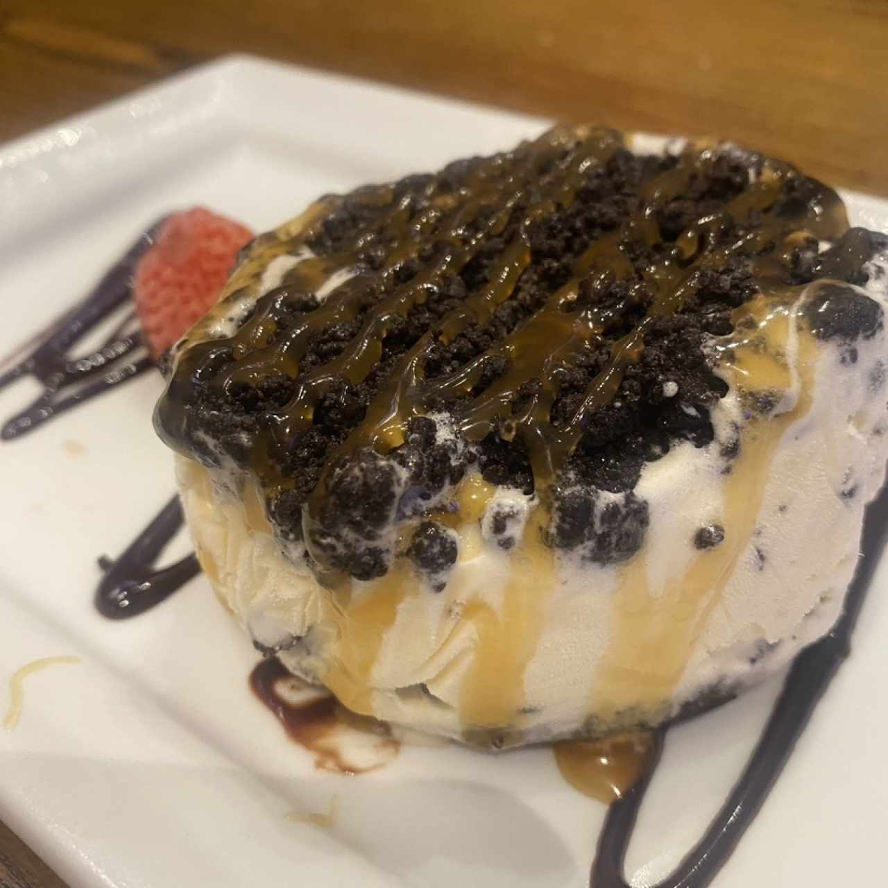 COOKIES AND CREAM MADNESS