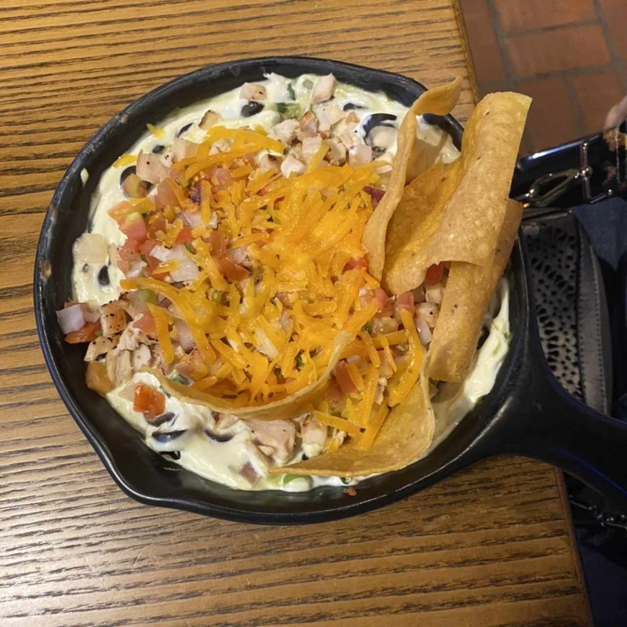 Appetizers - ULTIMATE CHICKEN NACHOS