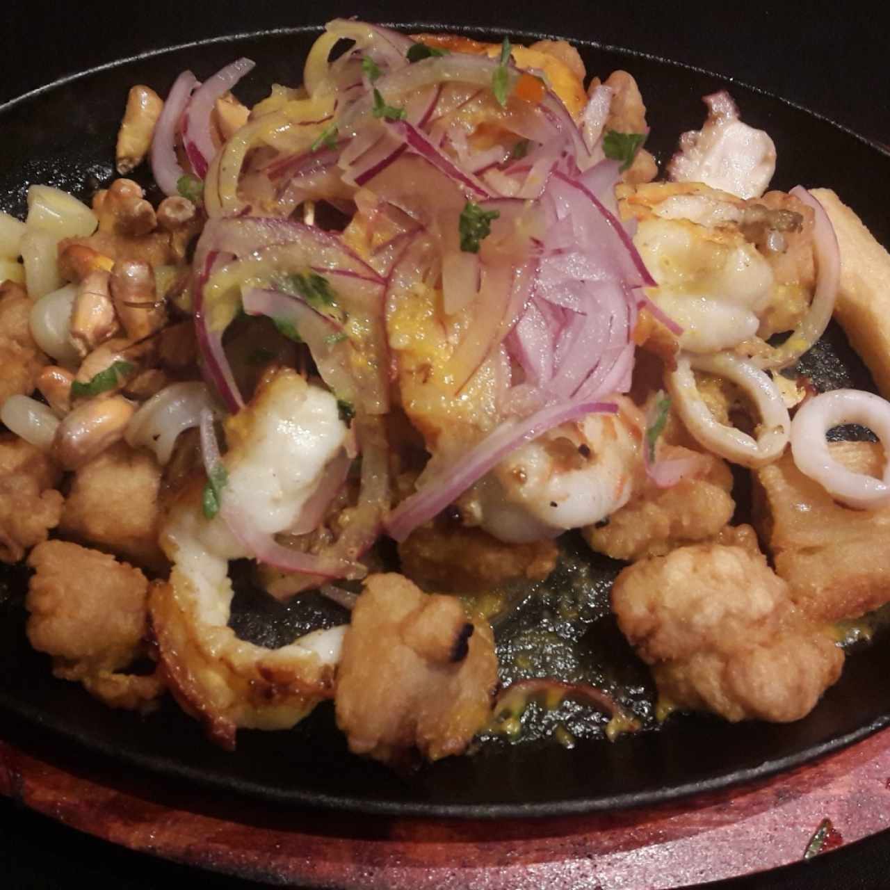 Ceviche caliente