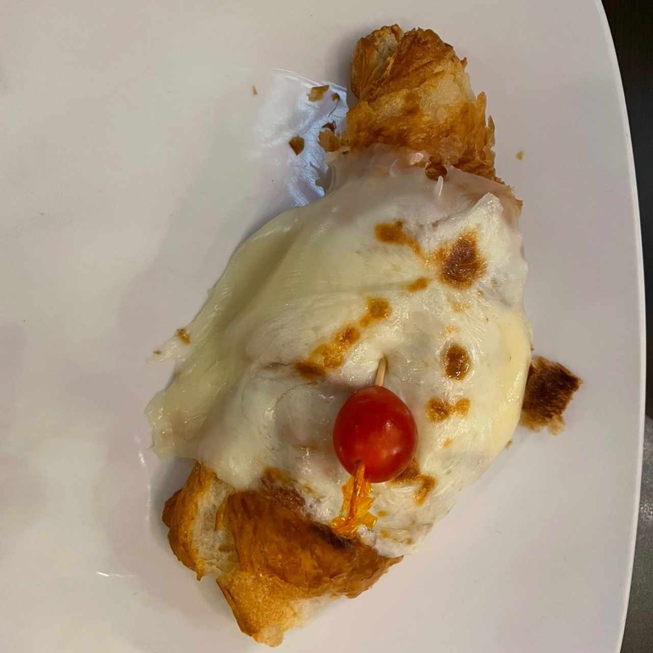 Croissant Jambon fromage Béchamel