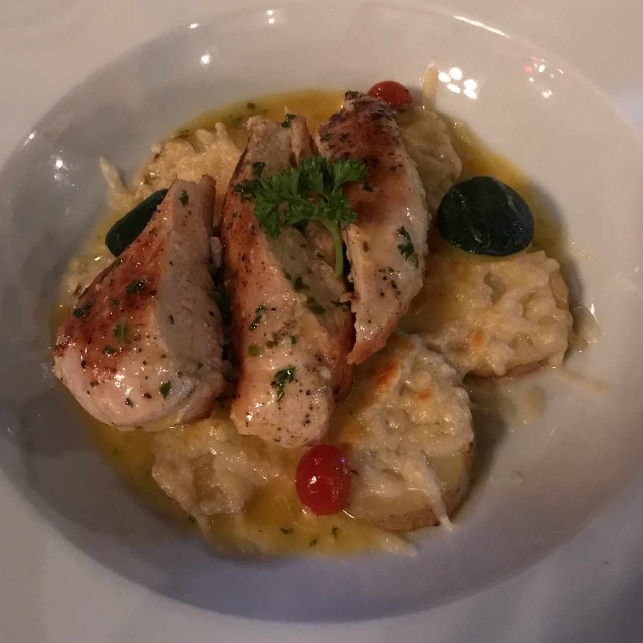 pollo con papas gratinadas 