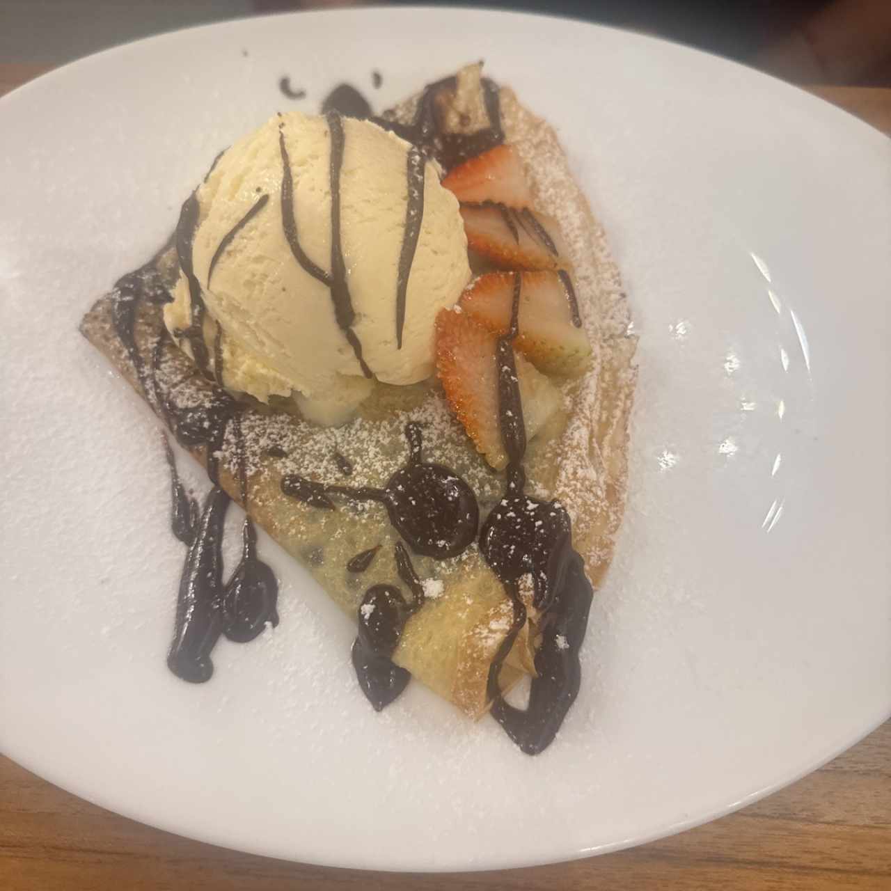 Crepe Sauce au Chocolat Maison et Glace Vanille