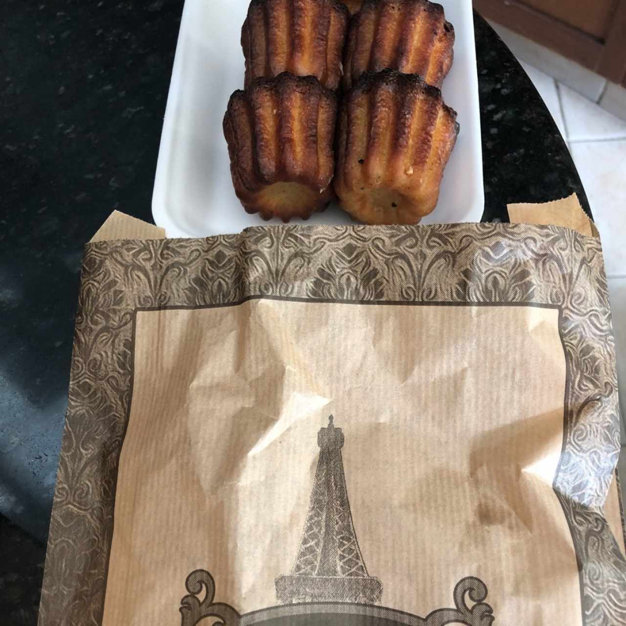 Canneles “lo mejor”
