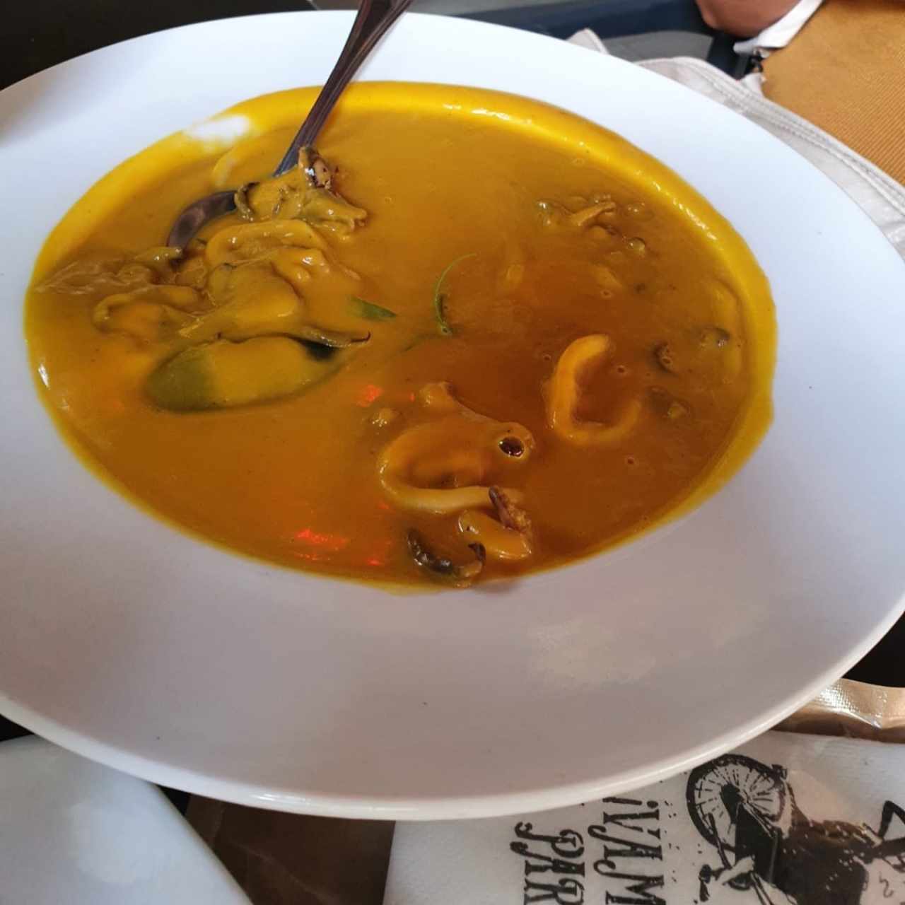crema de zapallo con mariscos