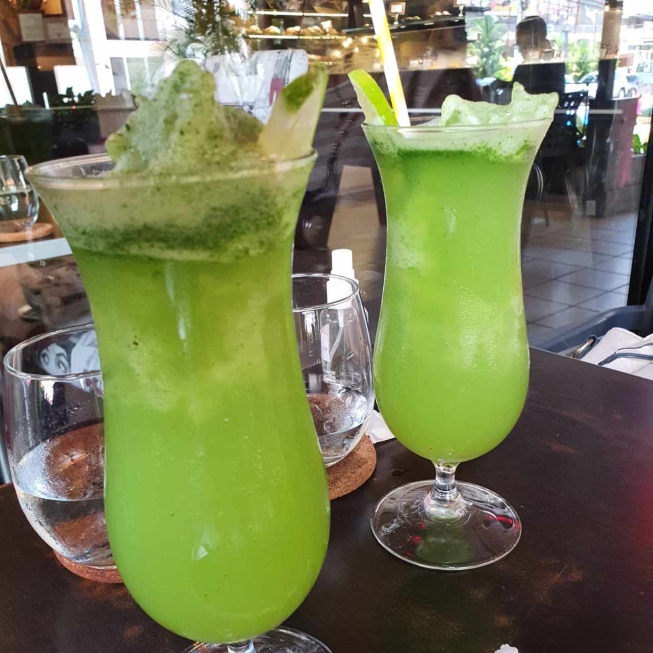 limonada de hierba buena 