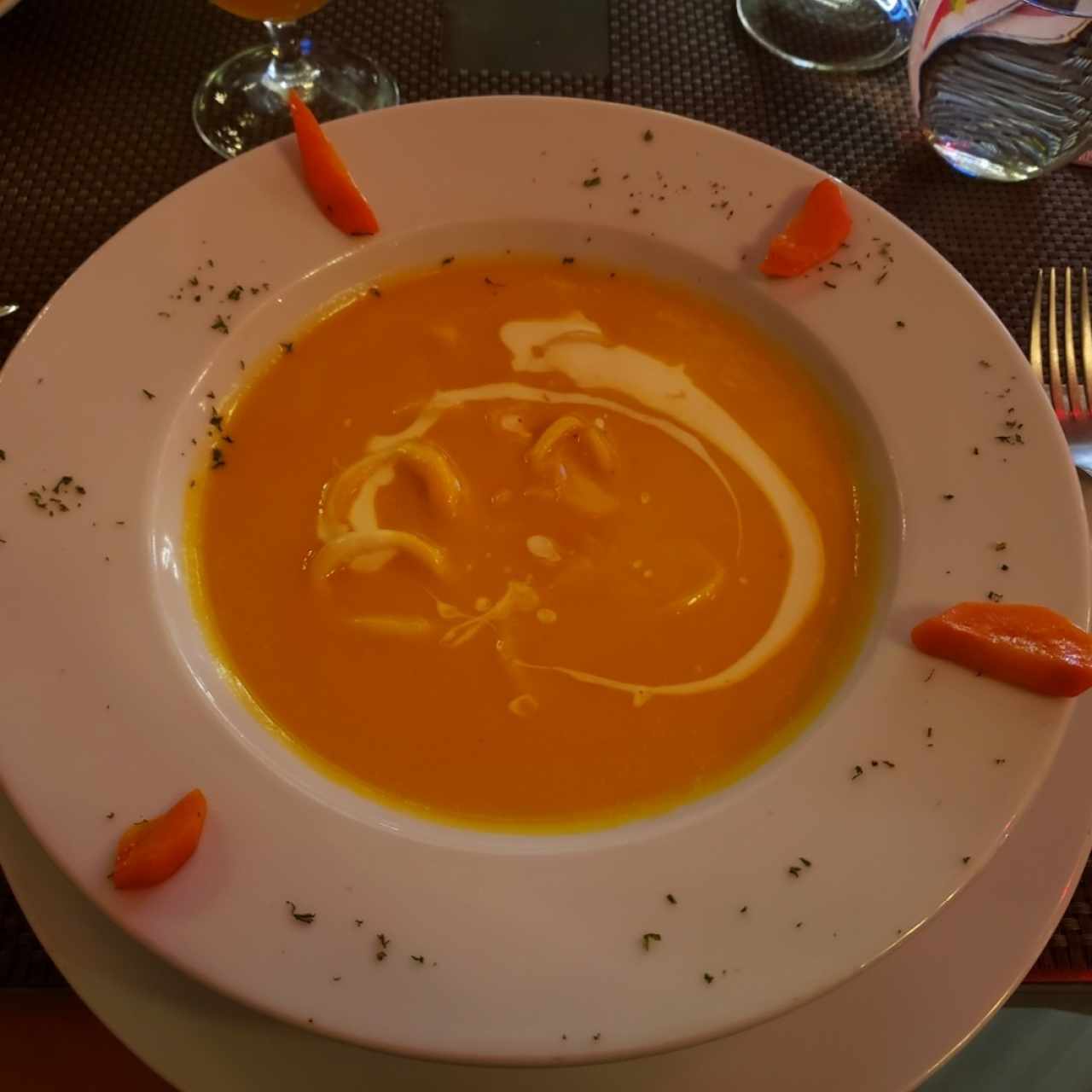CREMA DE ZAPALLO CON MARISCOS