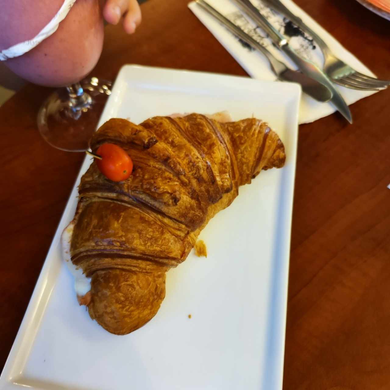 croissant de jamón y queso 