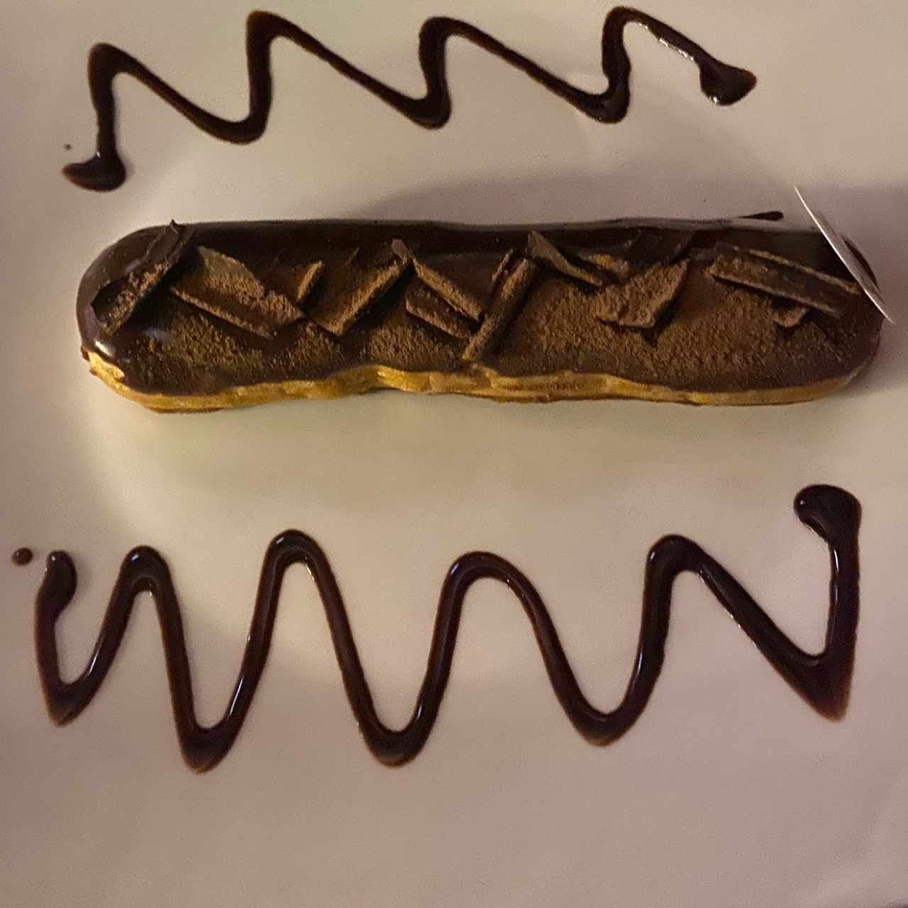 Pattisseries - Eclair de Chocolate