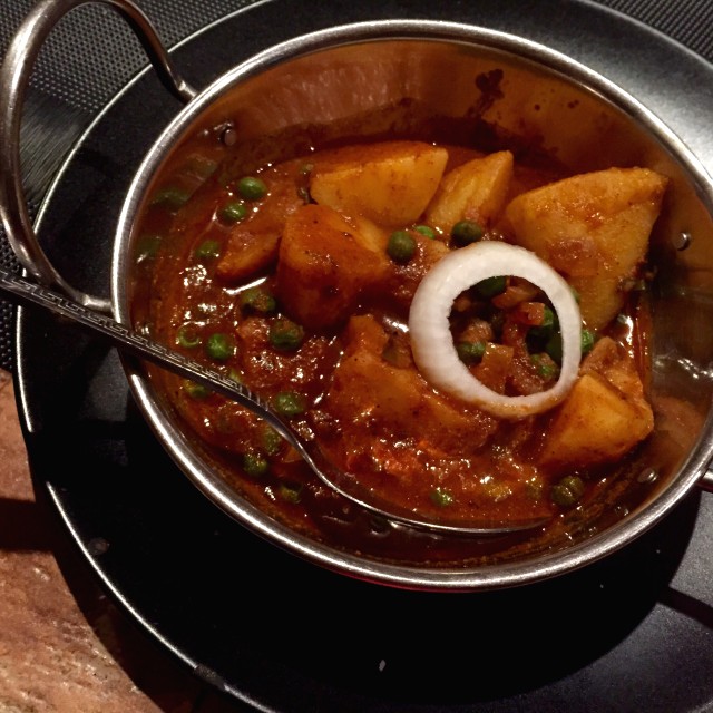 Aloo Baingan Tariwala