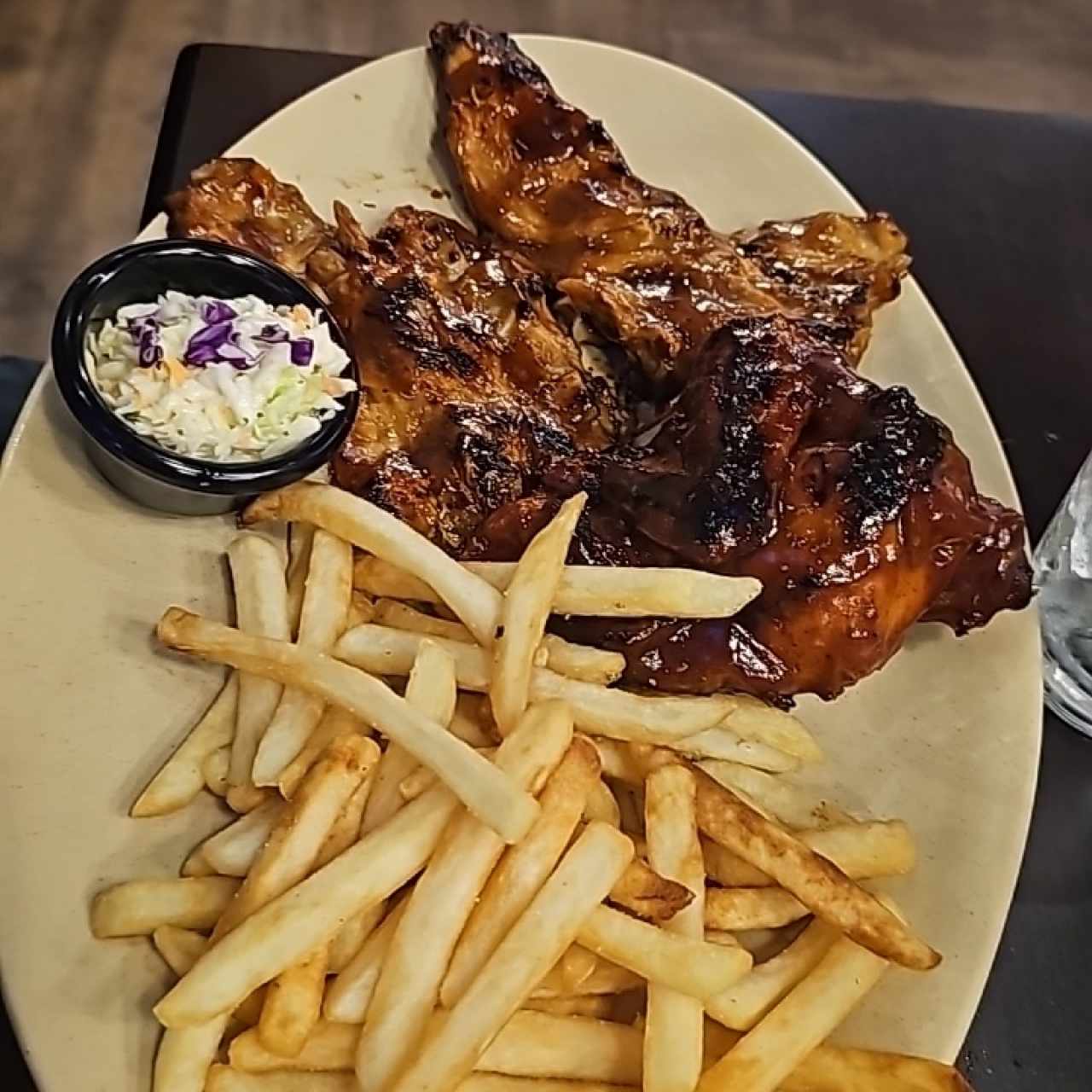 Short Ribs y BBQ Chicken