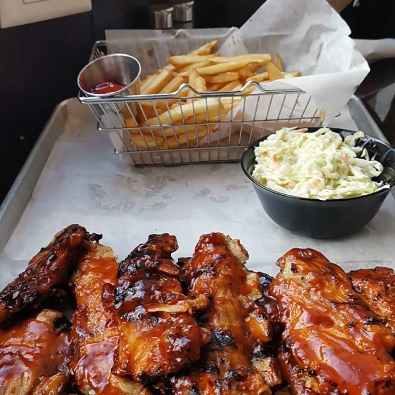 Ribs Tony & Romas