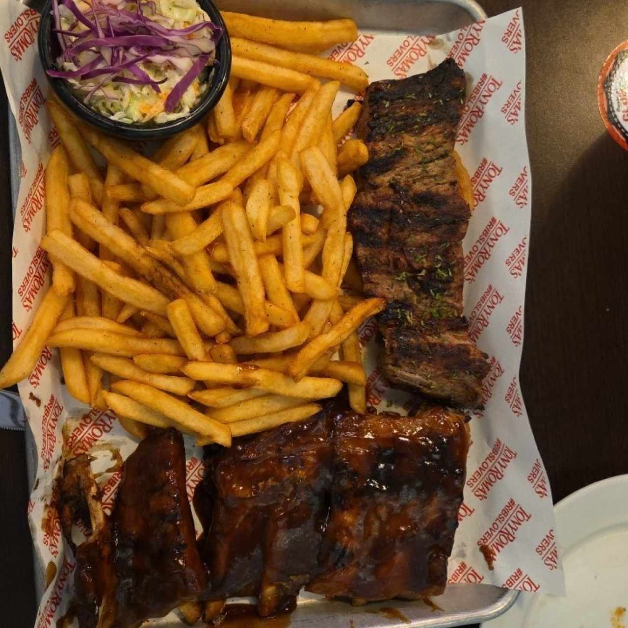 Short Ribs y BBQ Chicken