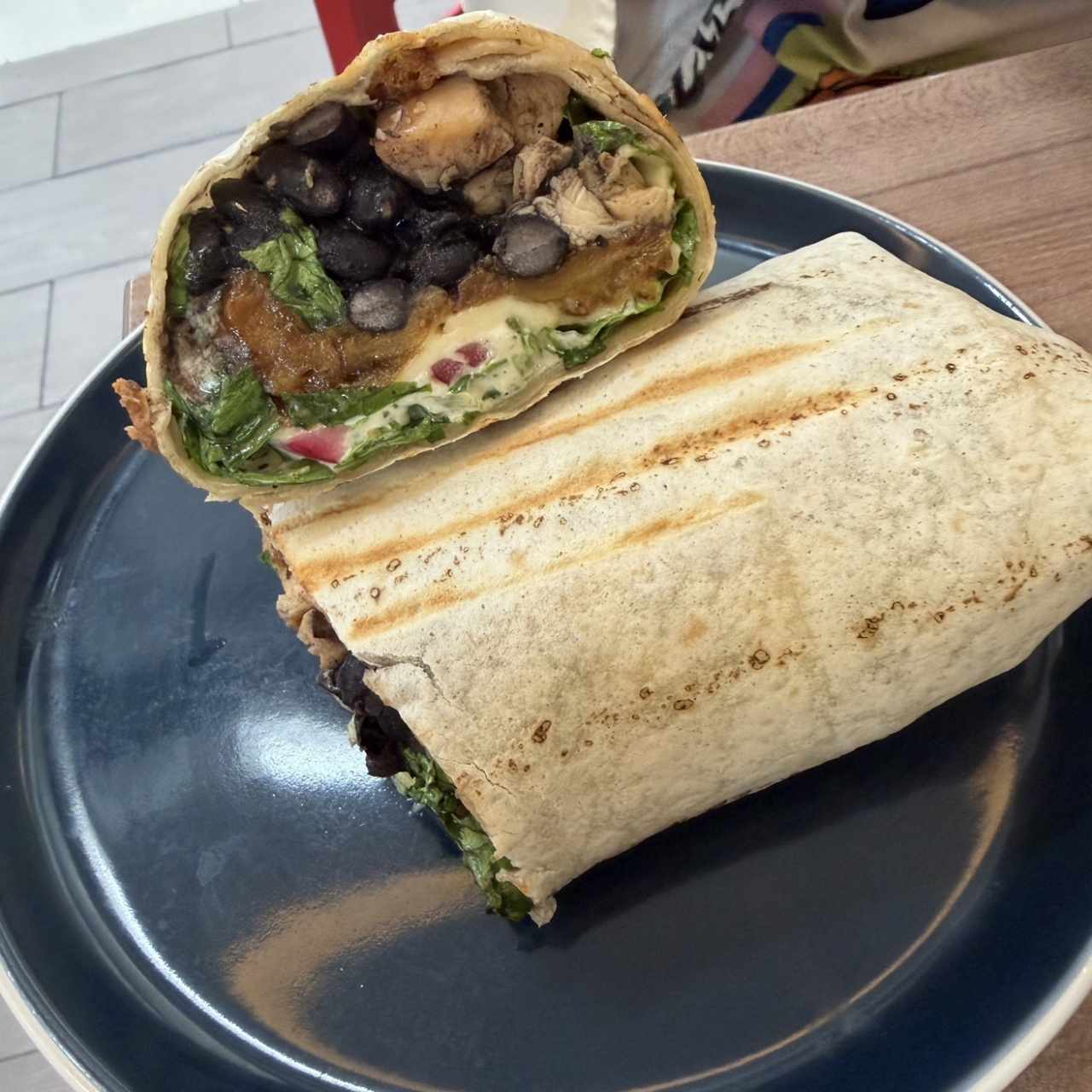 Pollo Maduro Wrap