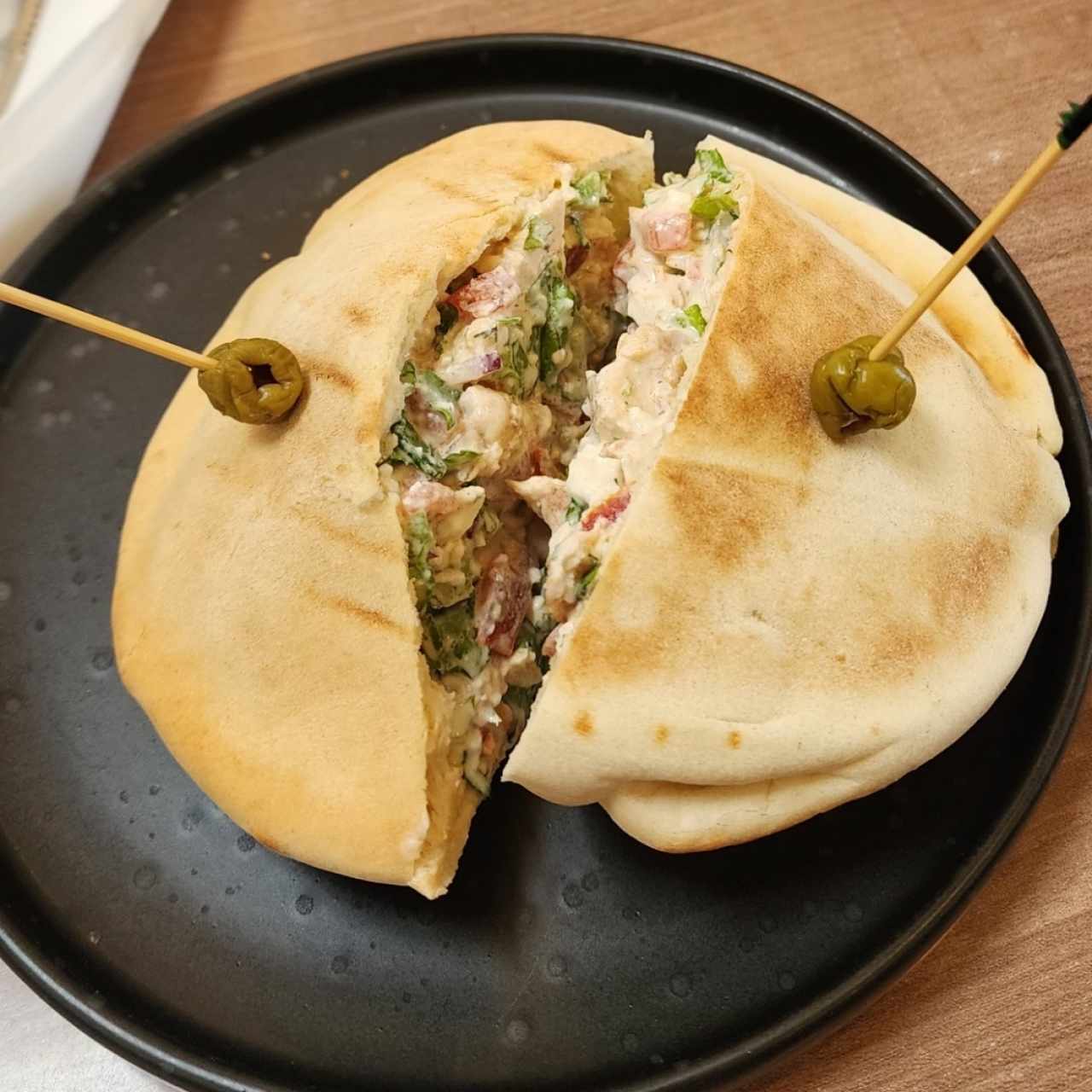 Greek Pita Pocket & Tzatziki