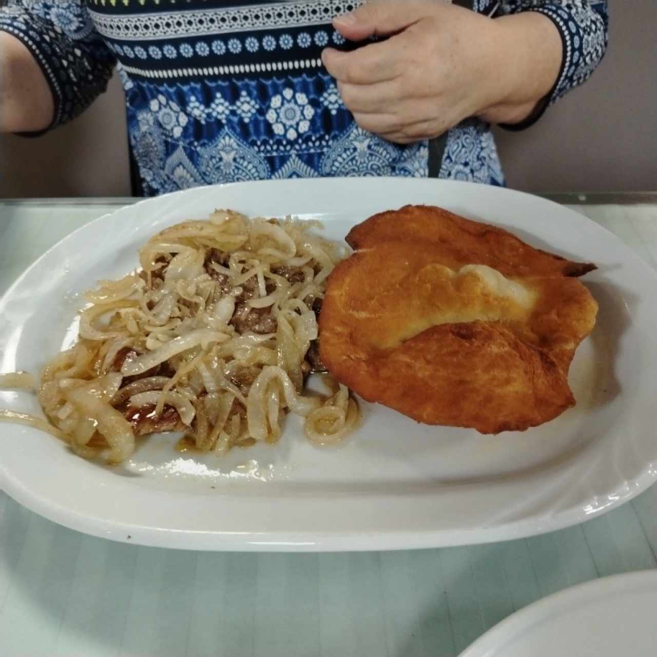 Desayunos - Bistec Encebollado
