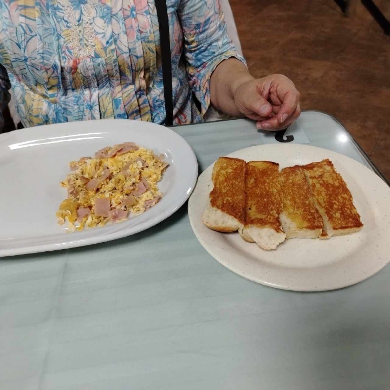 Huevos revuelto con jamón 