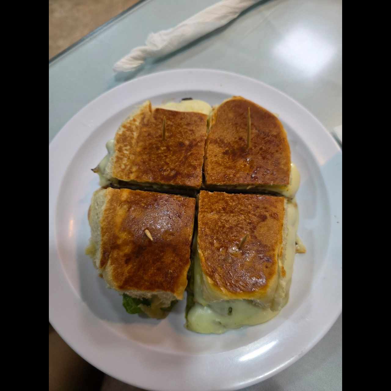 EMPAREDADOS - Emparedado Cubano