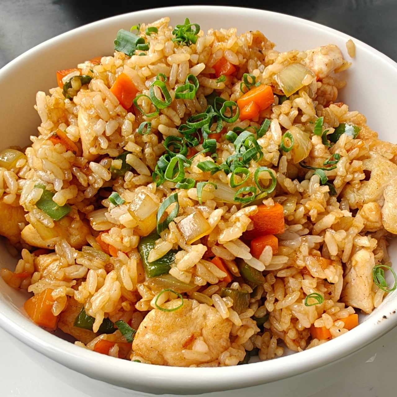 Arroces - Yakimeshi de pollo
