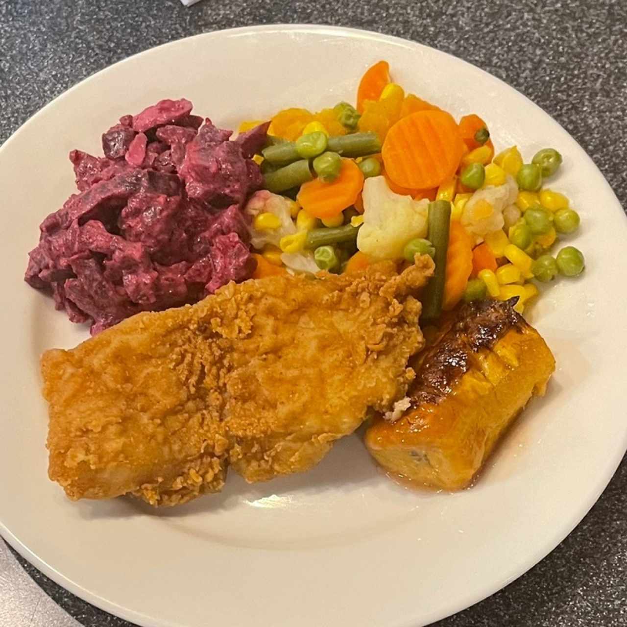 Pollo feito vegetales y plátano 