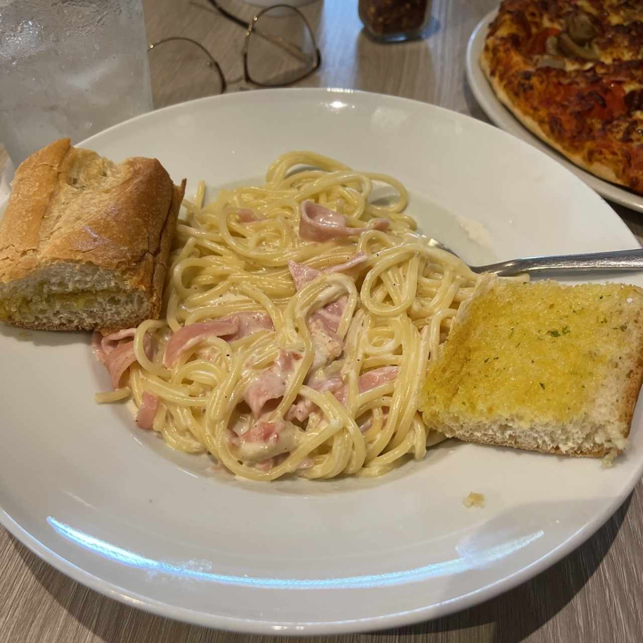 Spaguetti / Ni Alfredo
