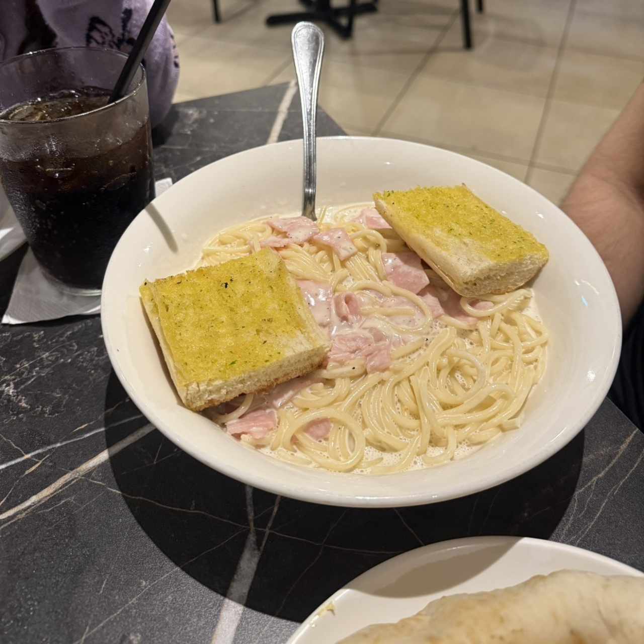 Pastas Largas - Alfredo con Jamón