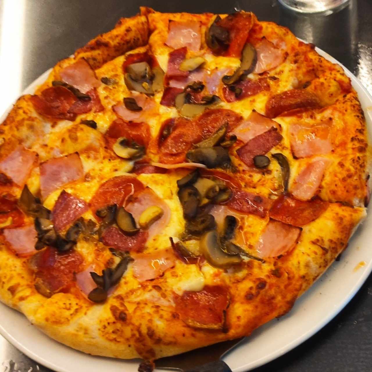 Pizzas - Pizza con Pepperoni