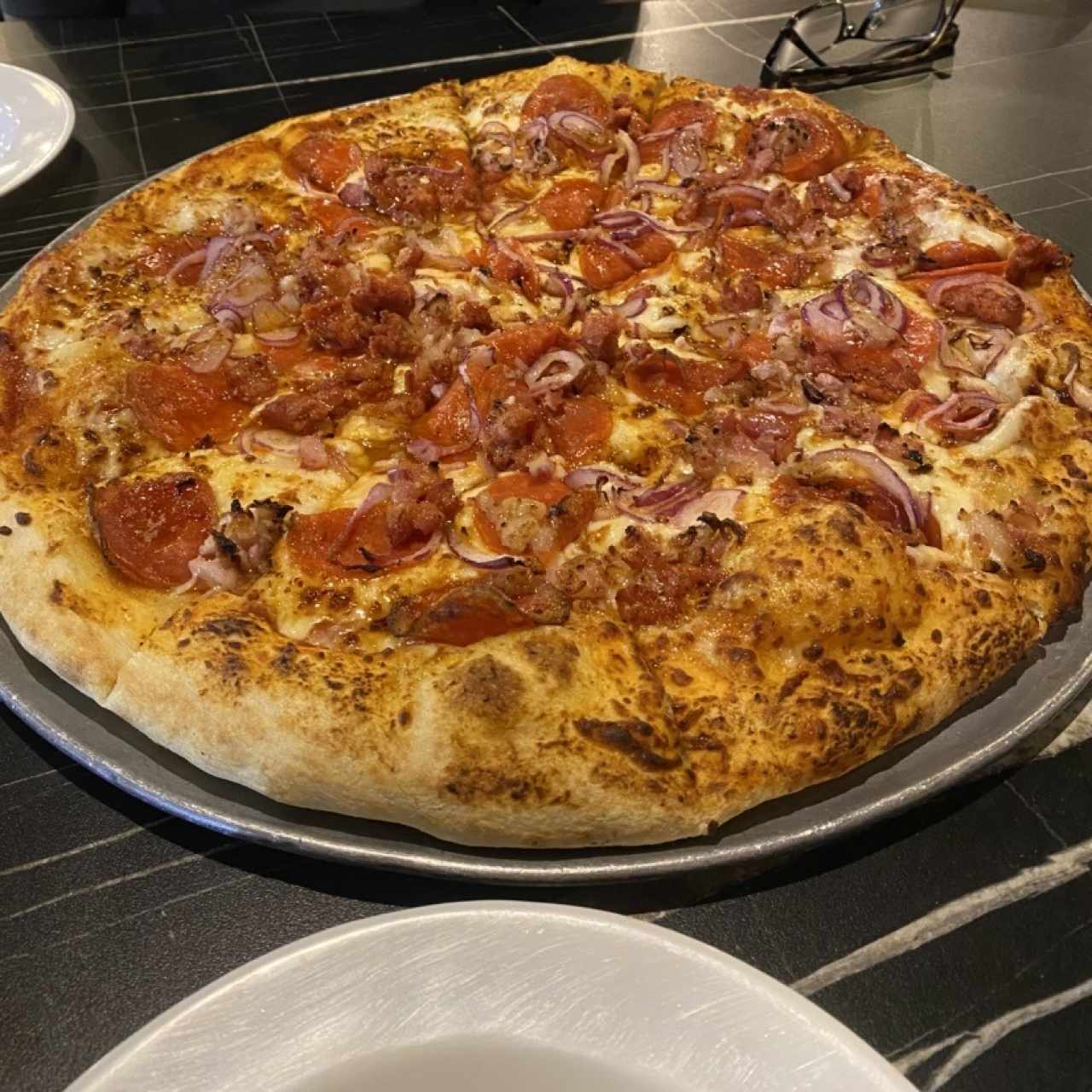 Pizza Tumba Muerto Familiar