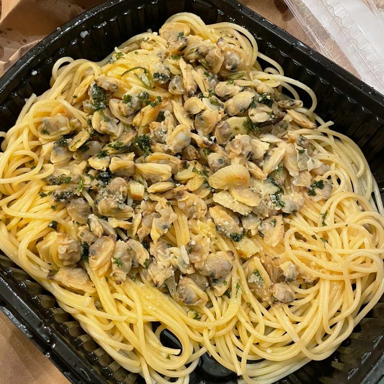 Spaguetti / Ni Alle Vongole