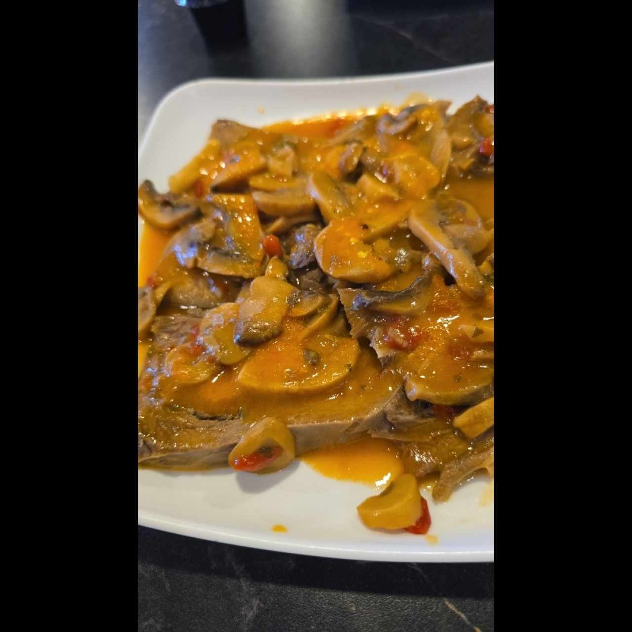 Carnes - Lengua Napolitana