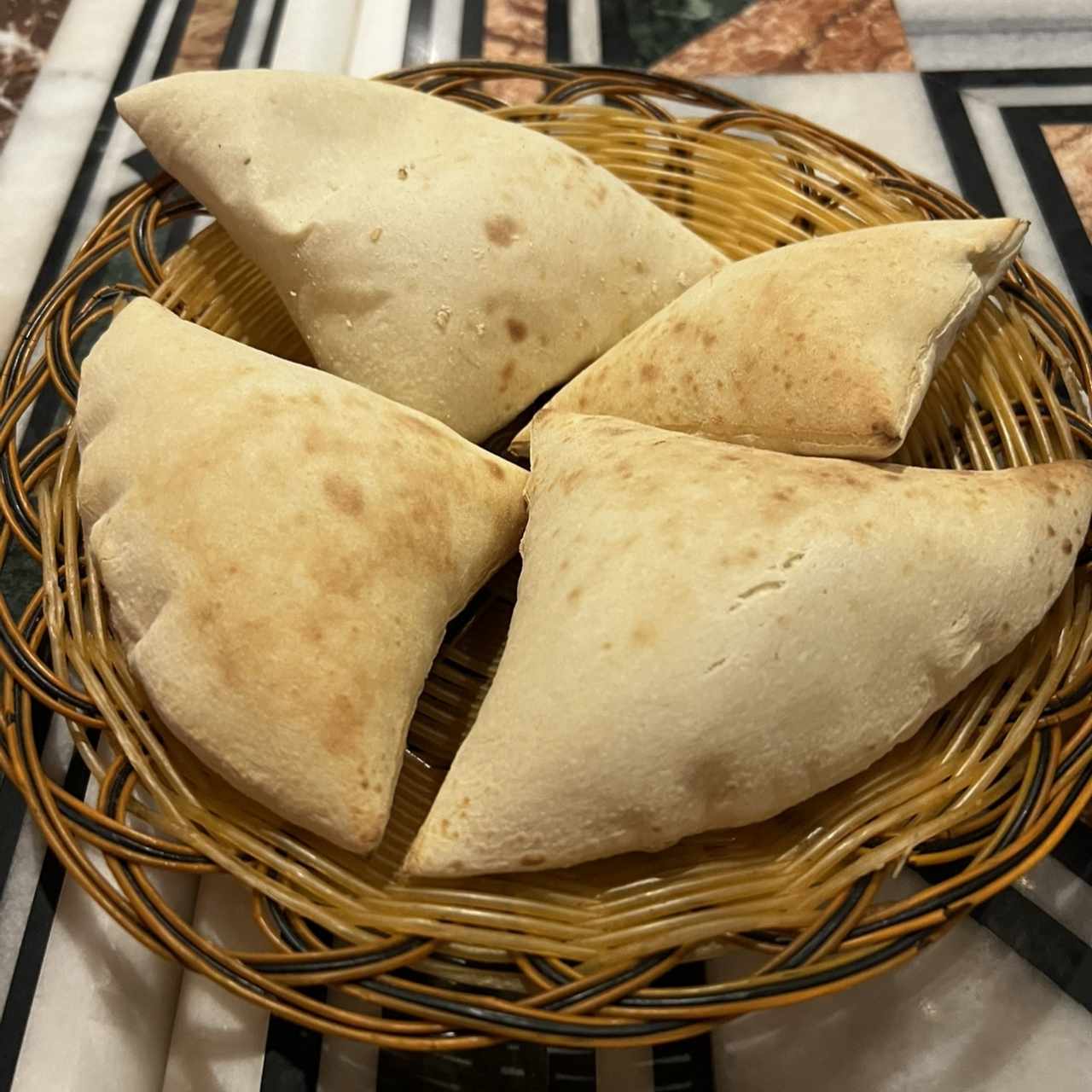 Entradas Libanesas - Pan Pita