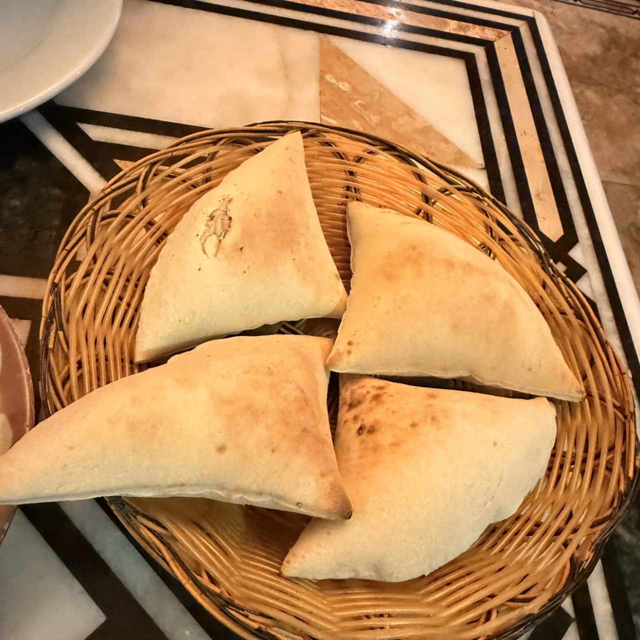 Entradas Libanesas - Pan Pita