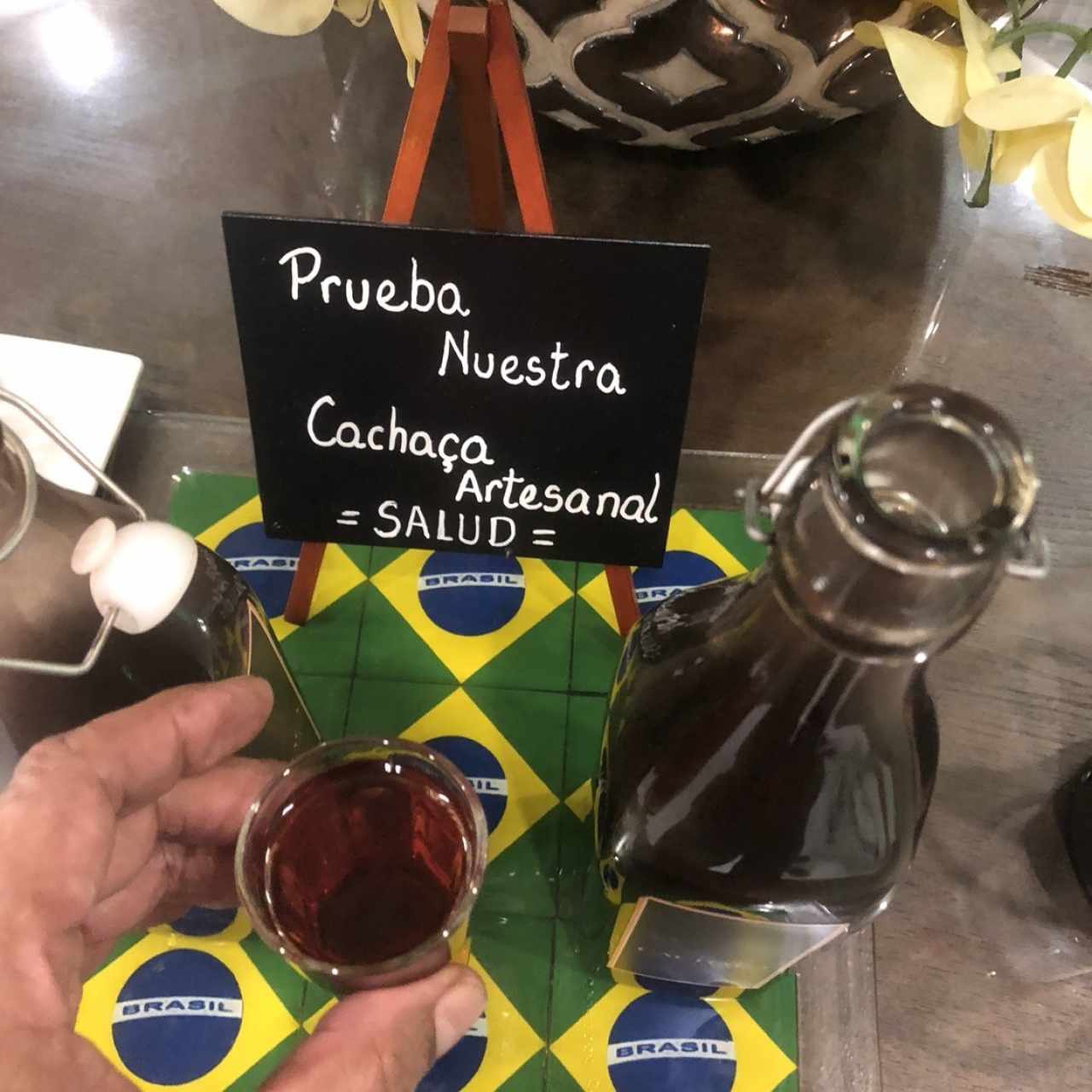Licor Cortesia 