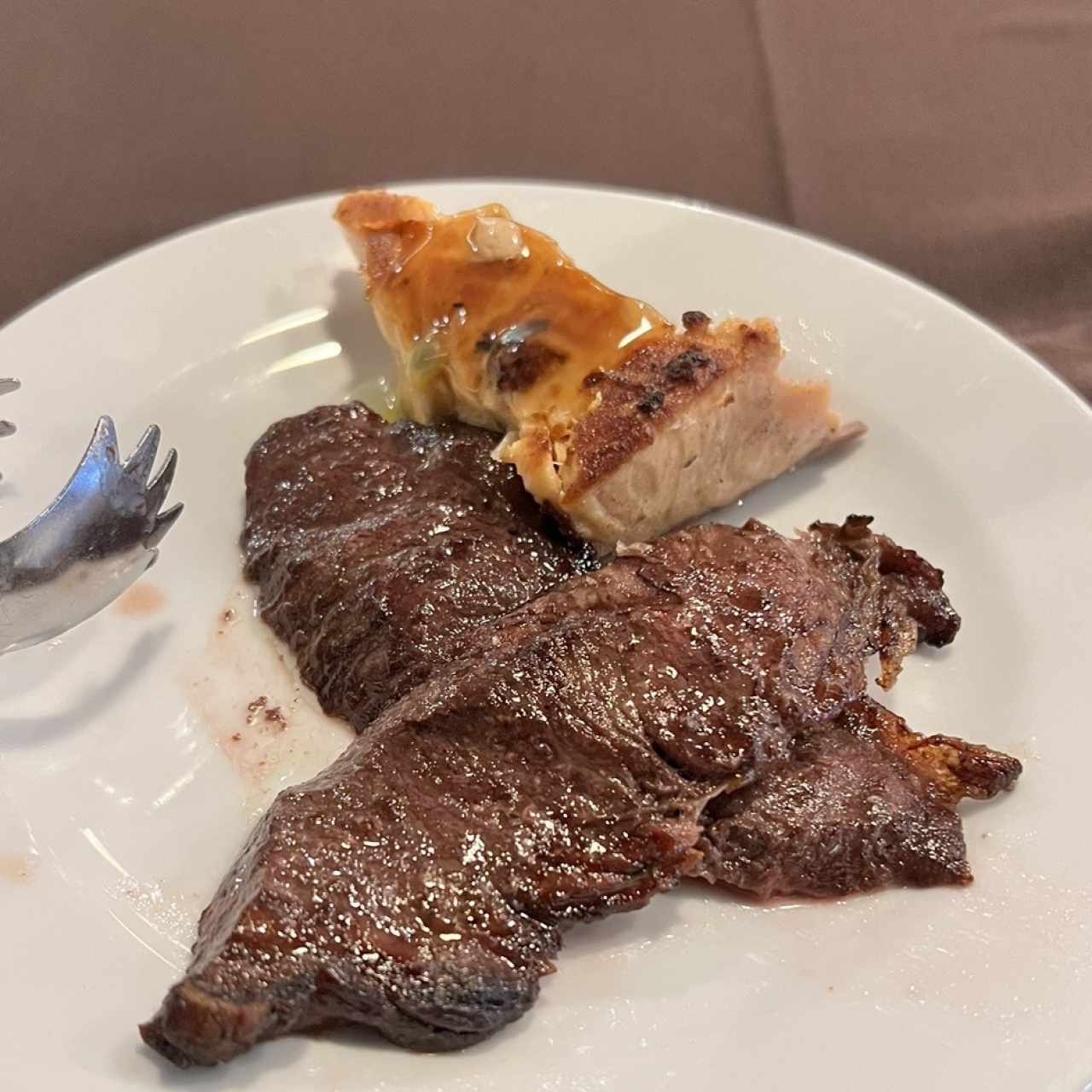 Babilla de res y salmon 