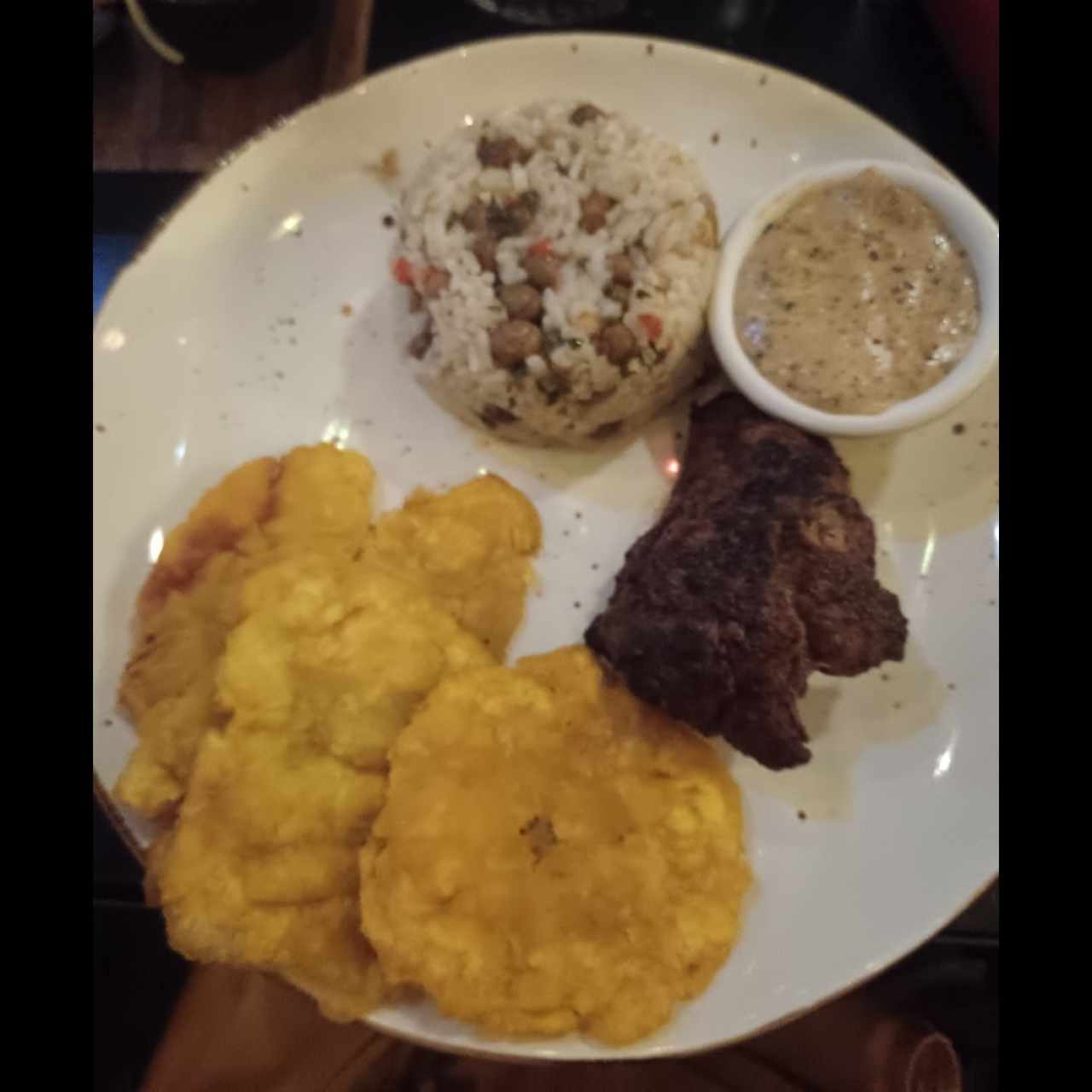 Filete de res a la pimienta 