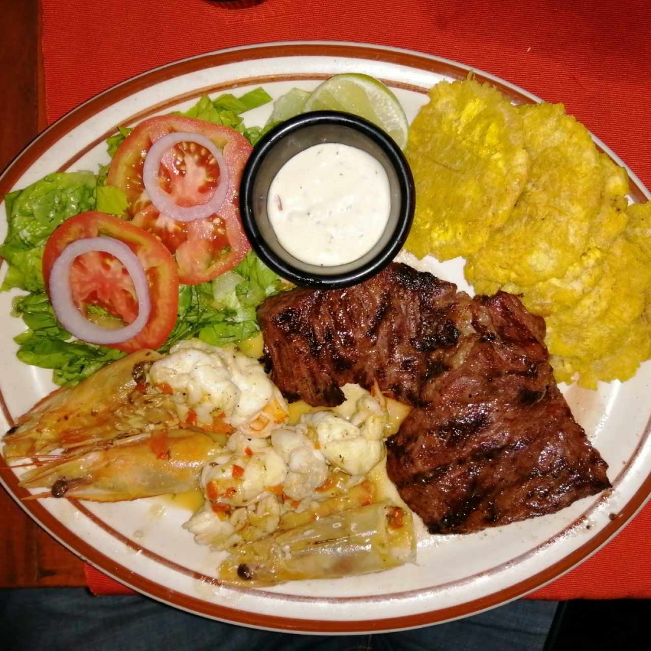 Entraña con langostino