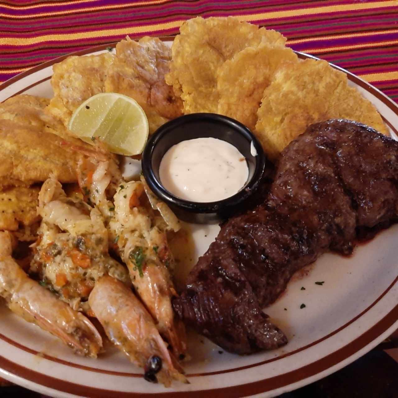 Entraña con camarones