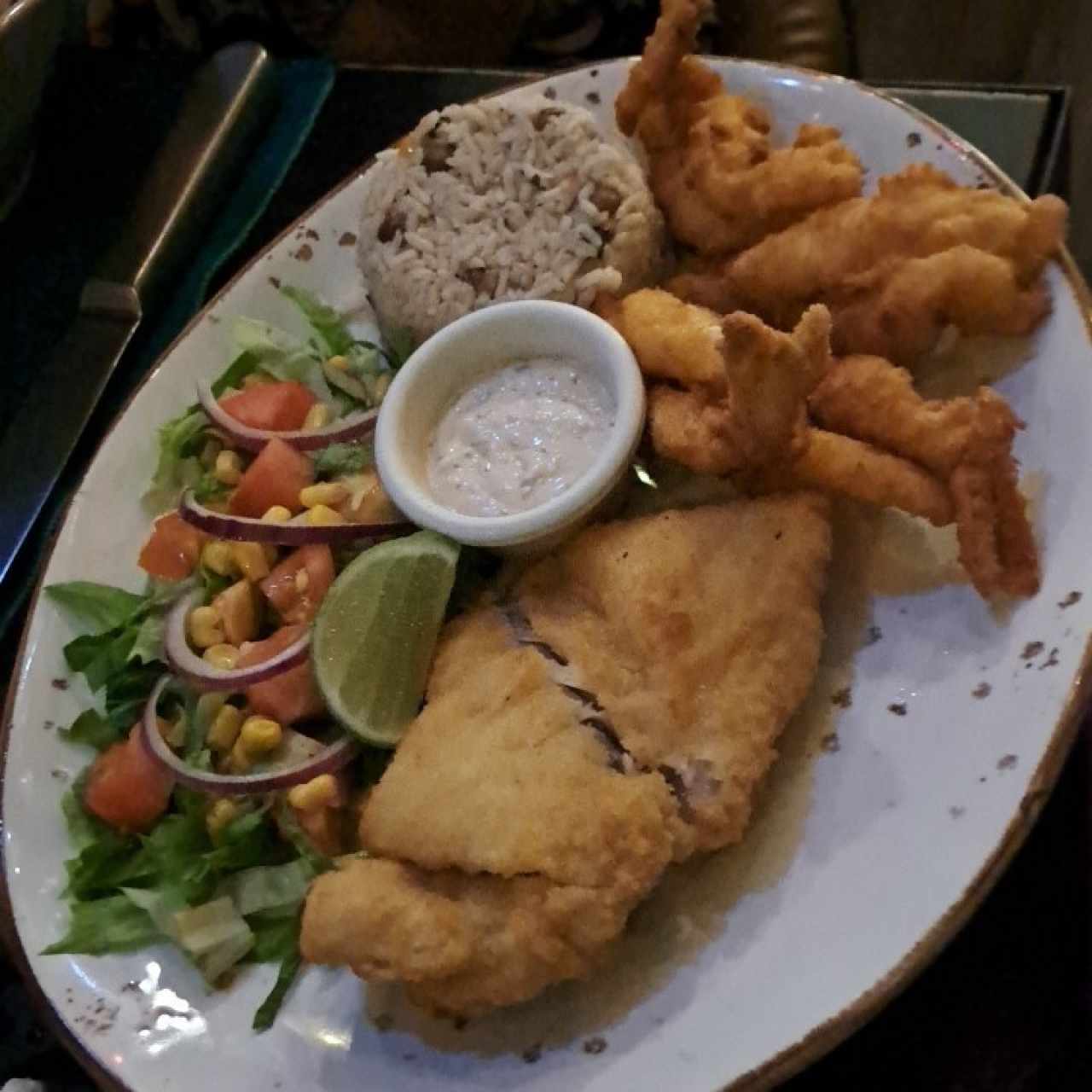 Platos Mixtos - Corvina y Camarones