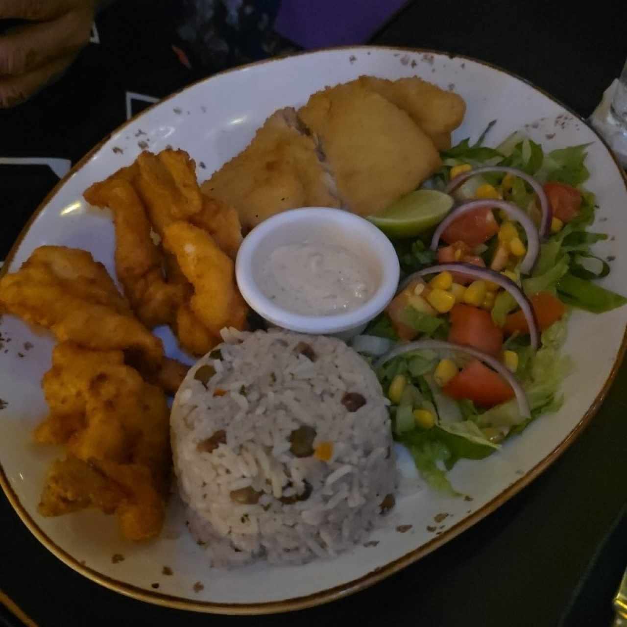 Platos Mixtos - Corvina y Camarones