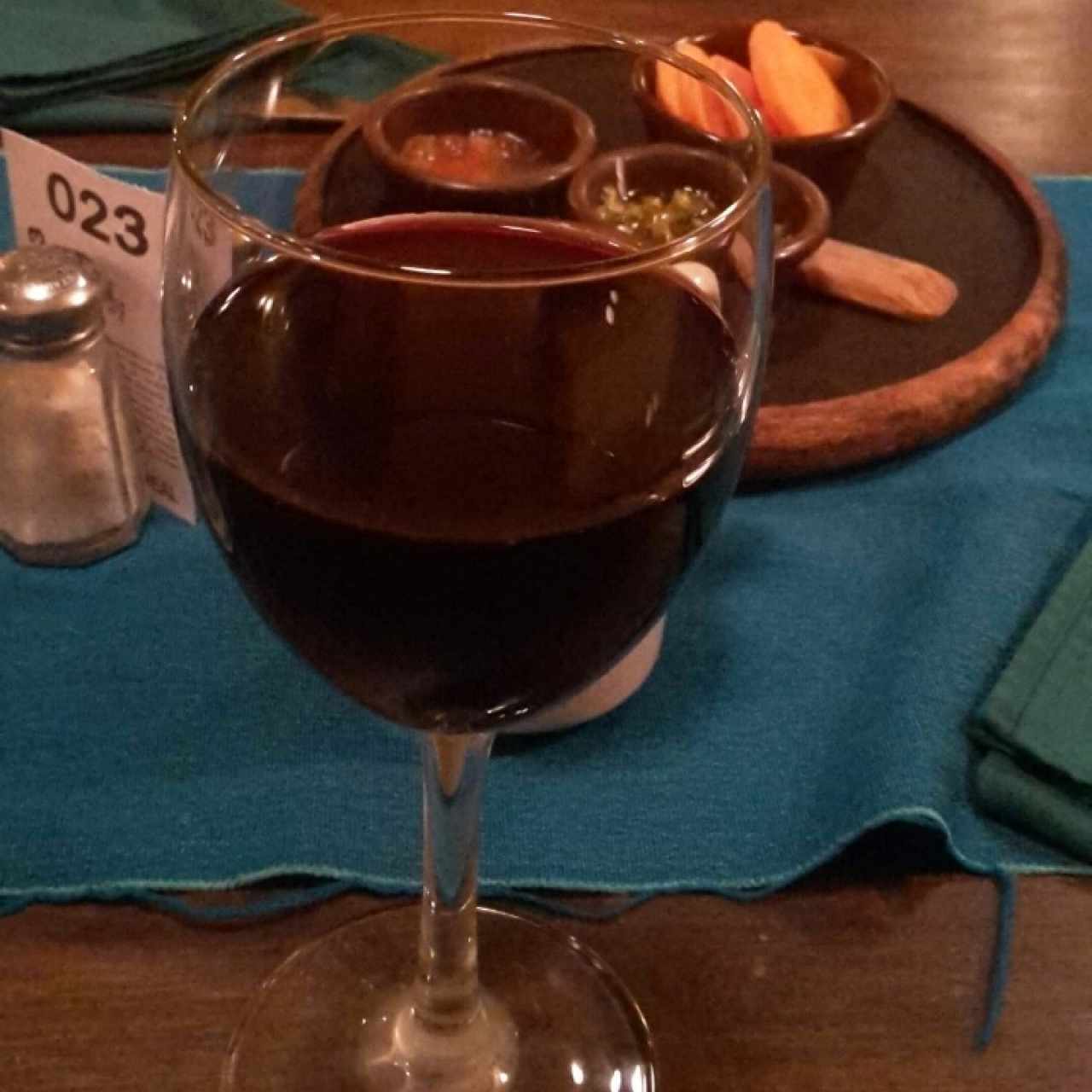 Buena selección de Vinos