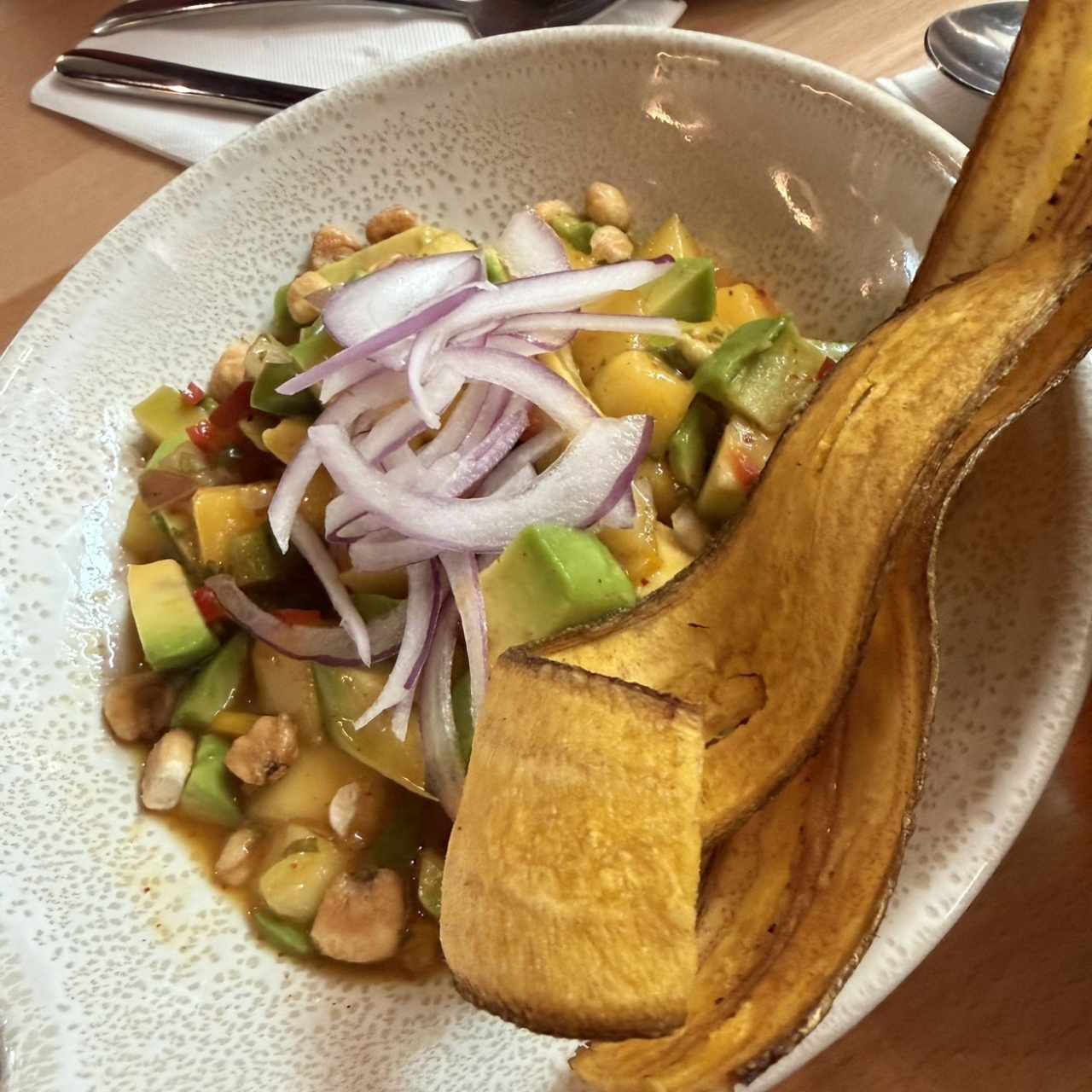 Ceviche de Mango y Agucate