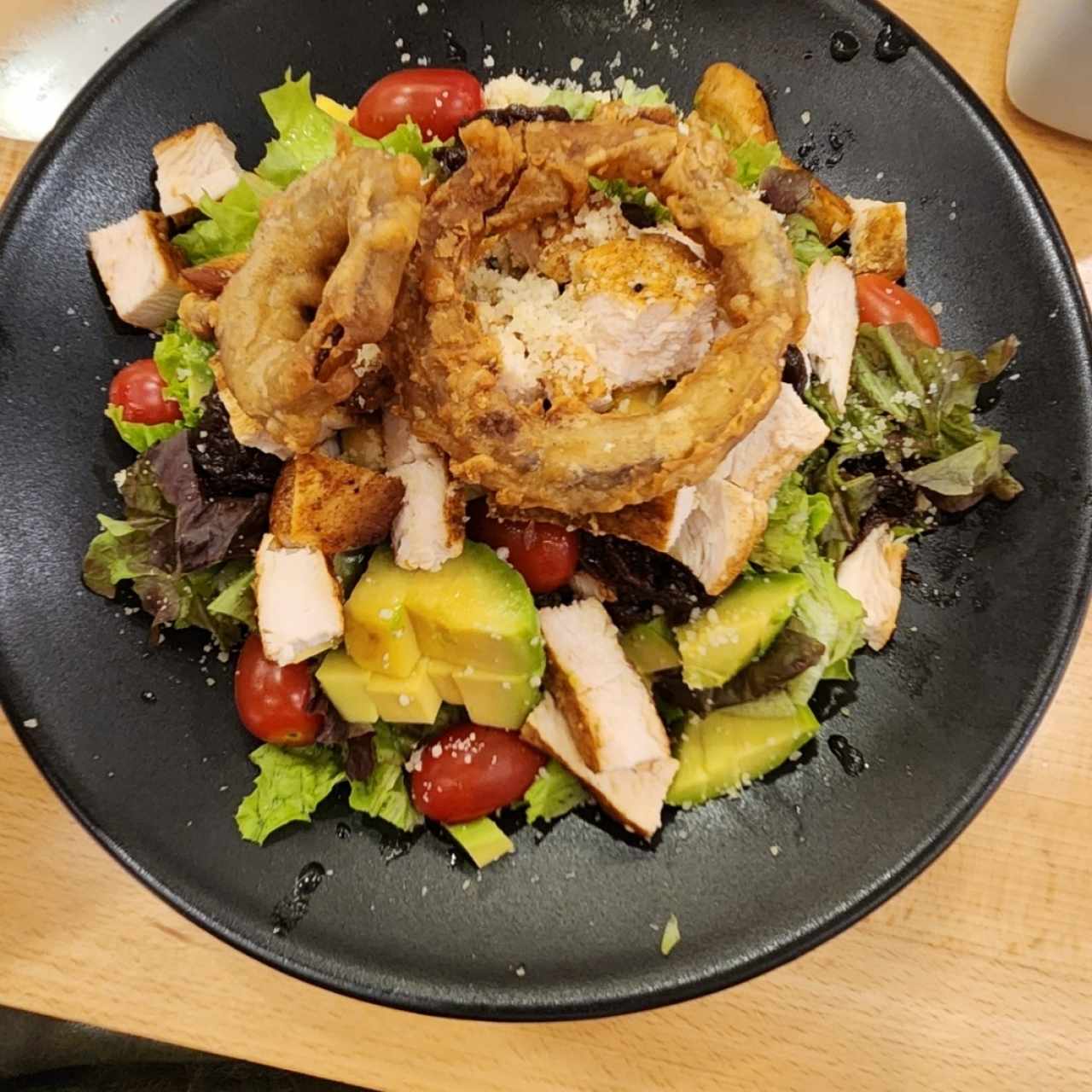 Ensalada de Pollo y Parmesano