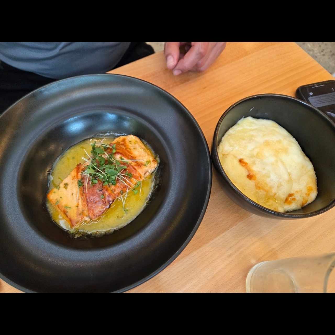 Salmón al limón
