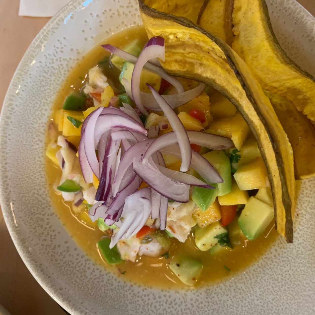 Ceviche de Mango y Agucate
