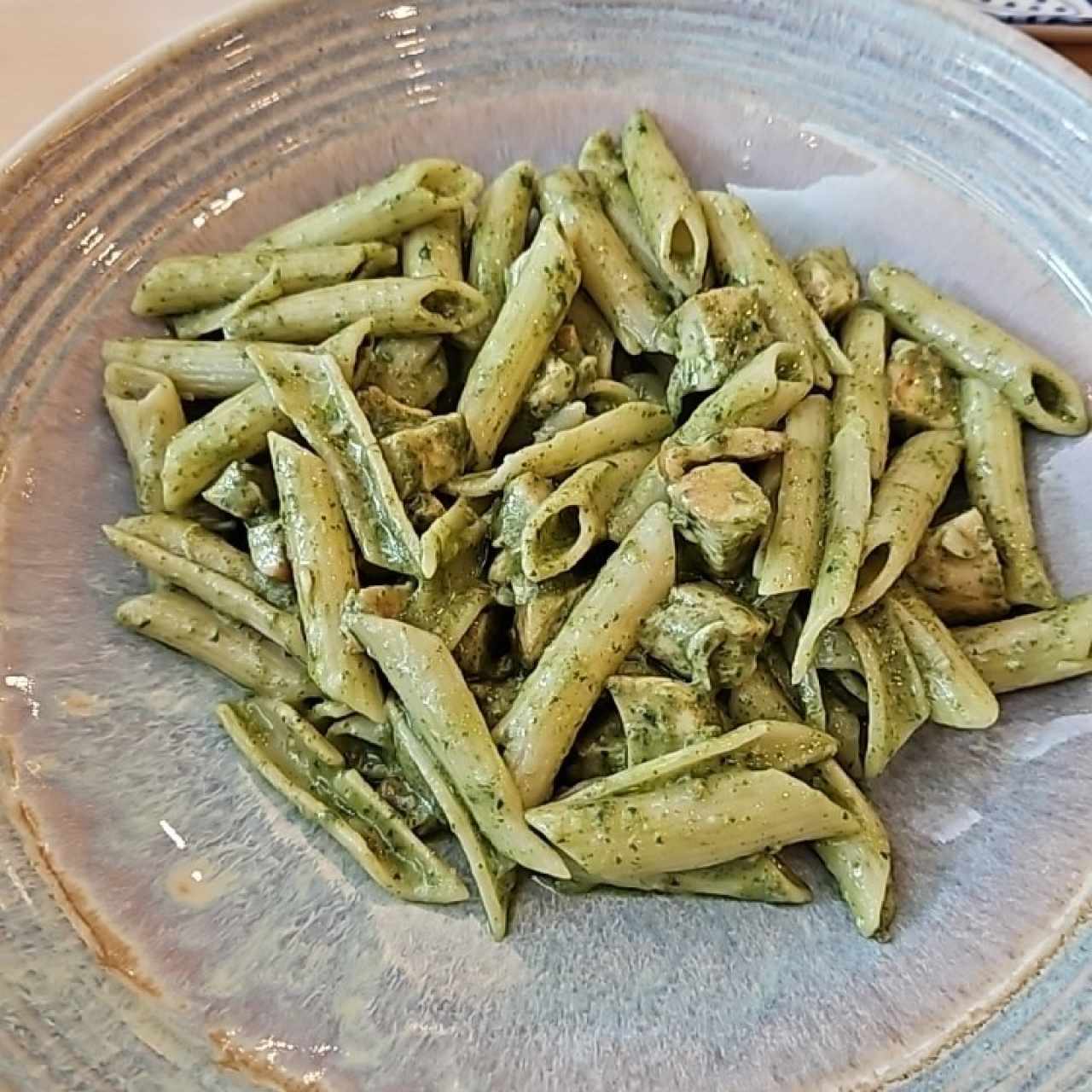 pesto con pollo