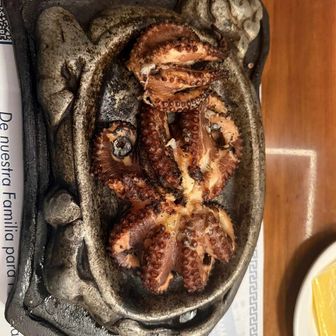 Mariscos - Pulpo al Carbón