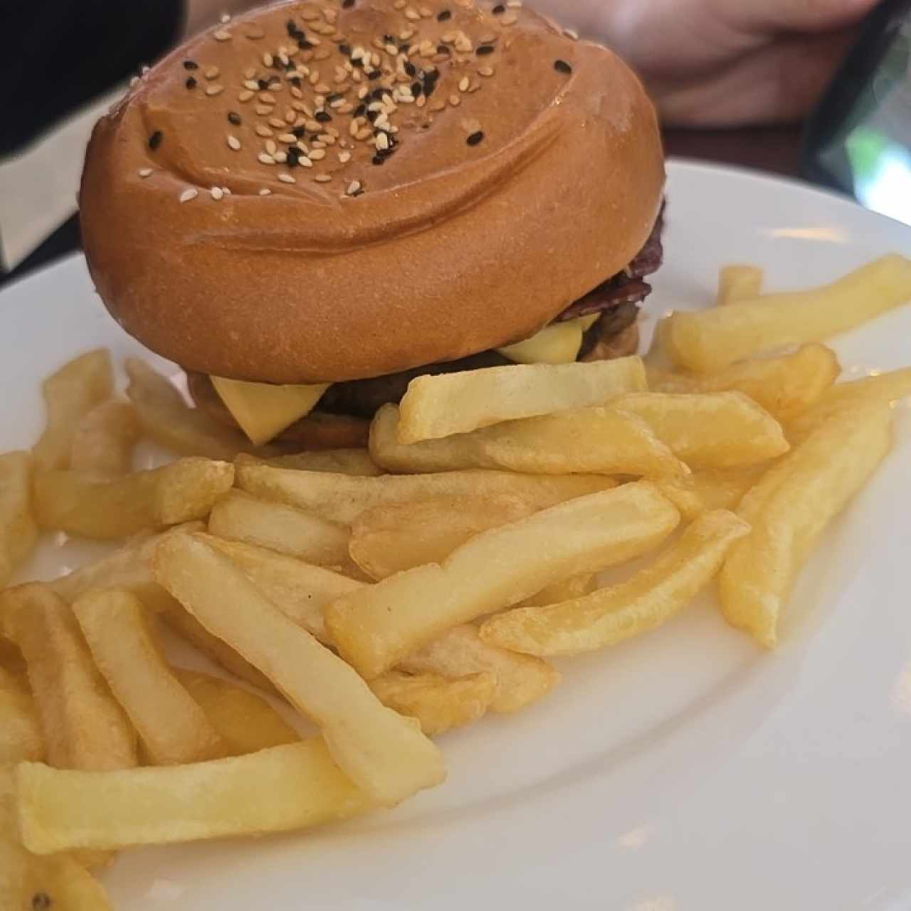 Emparedados - La Yeera Hamburguesa