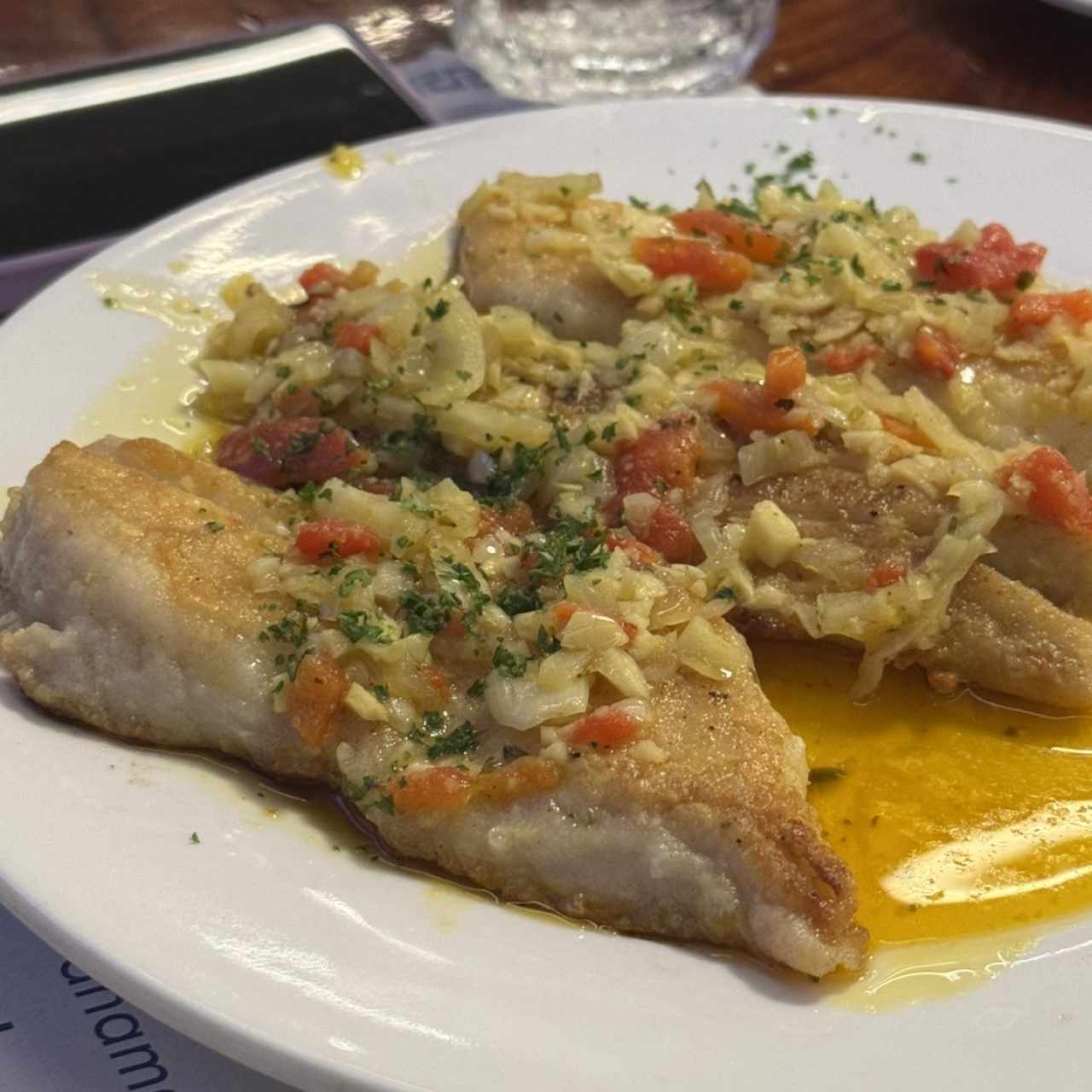 Filete de Corvina al Ajillo