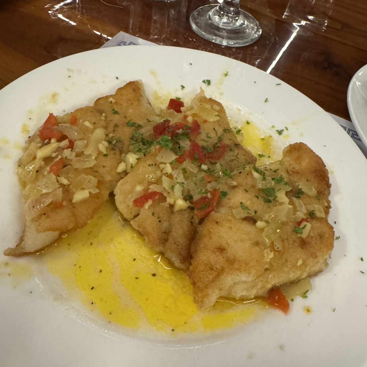 Filete de Corvina al Ajillo
