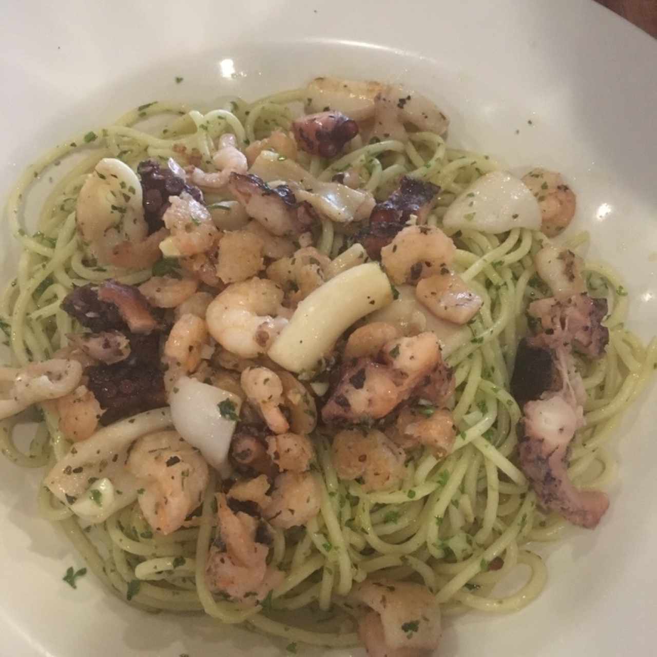 spaguettis con calamar y pulpo 