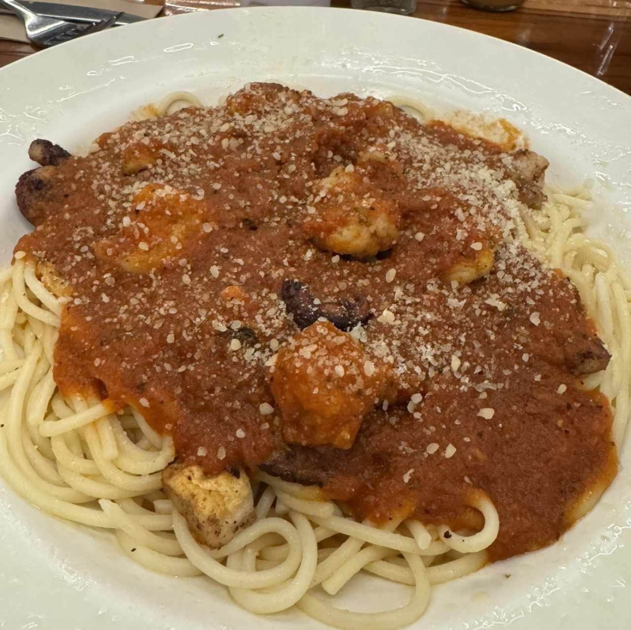 Spaghetti con Mariscos Mixtos